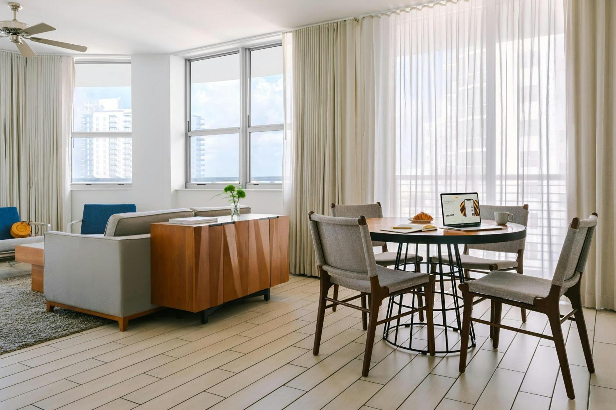 The Circ Hotel Hollywood, Sonder By Marriott Bonvoy Dış mekan fotoğraf